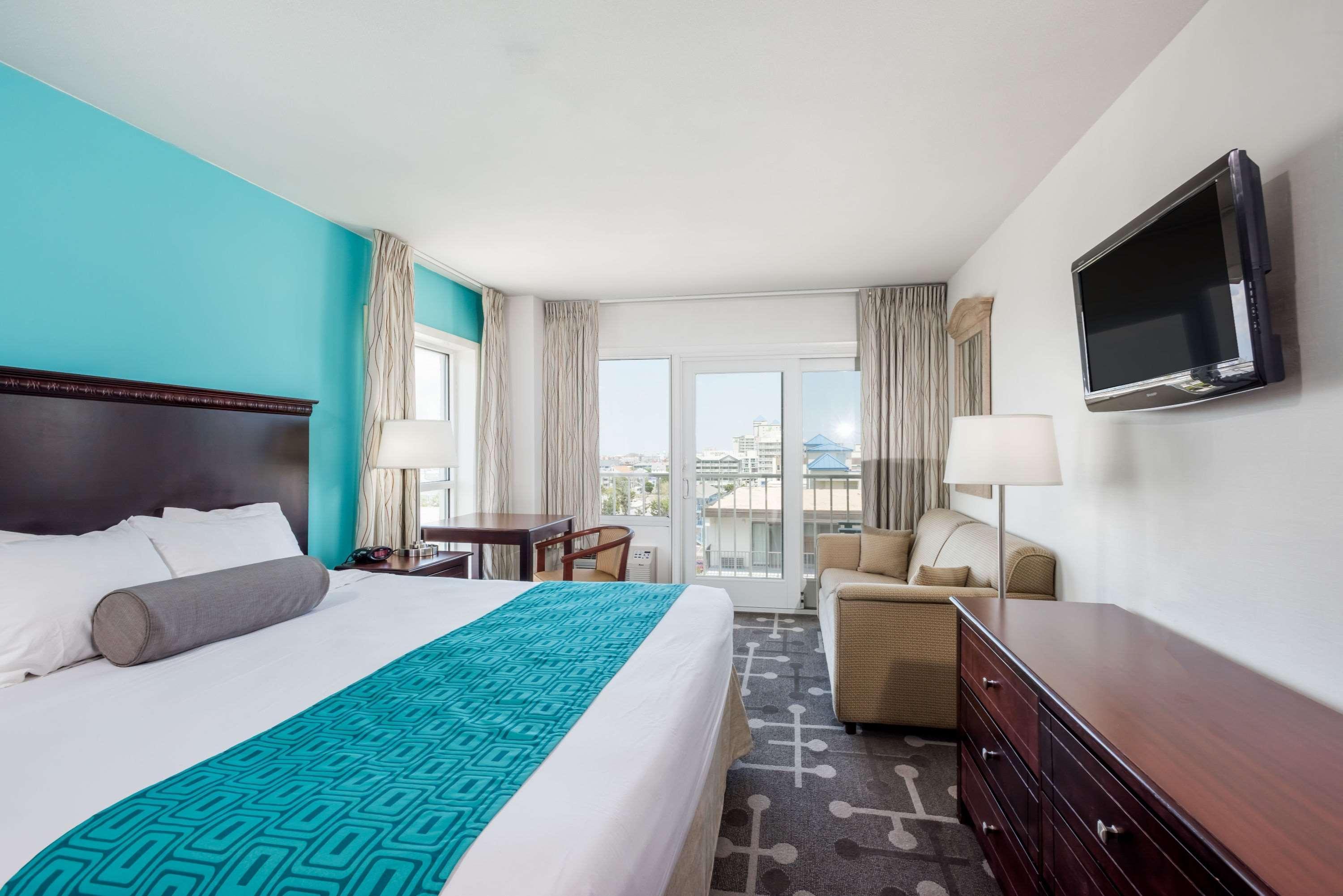 Howard Johnson Plaza By Wyndham Ocean City Oceanfront Экстерьер фото
